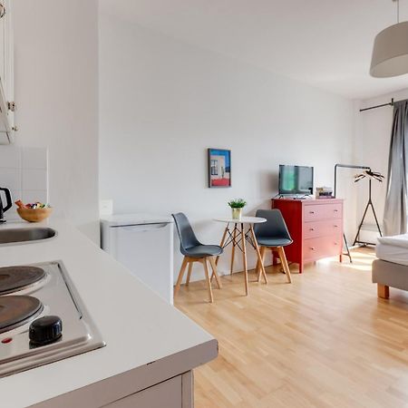 Jt'S Apartments Opletalova Str. ปราก ภายนอก รูปภาพ